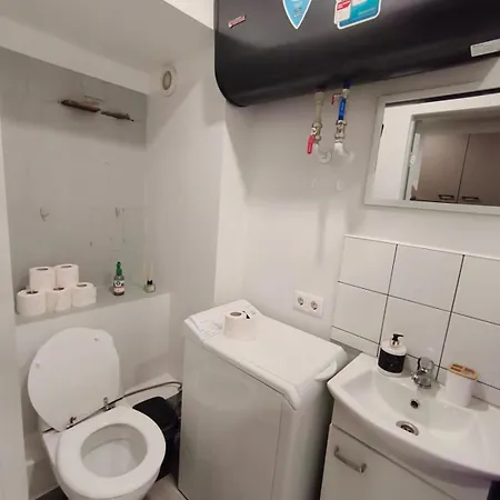 Apartment Erts Vienistabu Dzivoklis *